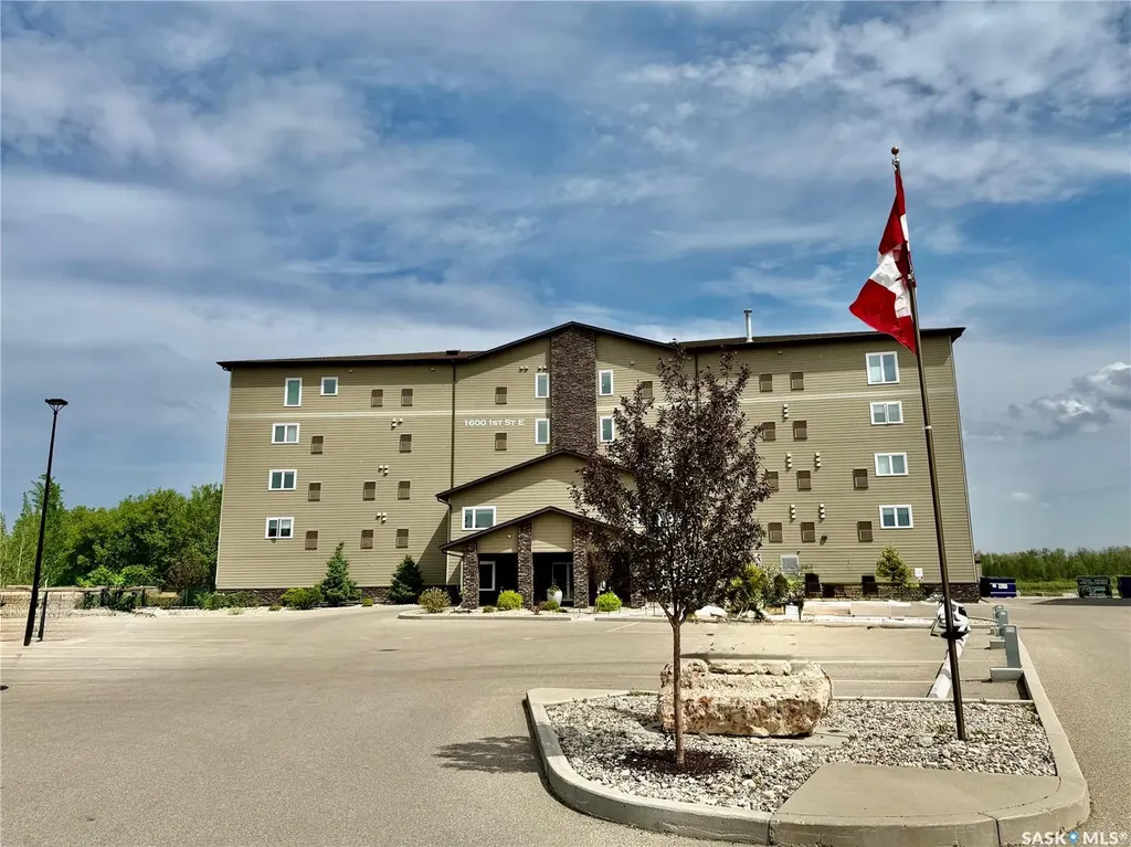 1600 1st Street E Prince Albert SK S6V 1G7