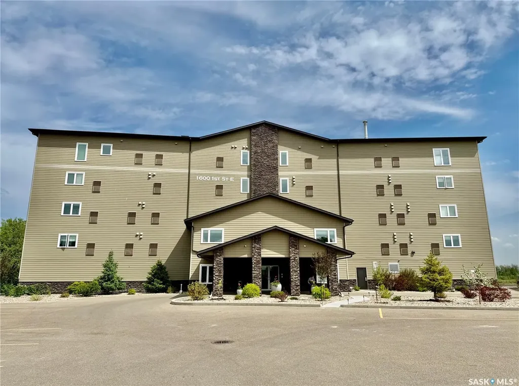 1600 1st Street E Prince Albert SK S6V 1G7