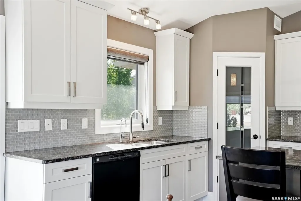 326 Horlick Crescent Saskatoon SK S7N 4R5