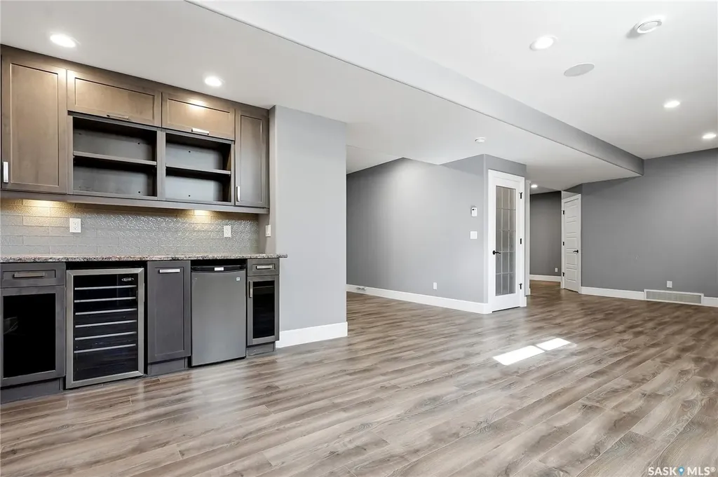 326 Horlick Crescent Saskatoon SK S7N 4R5