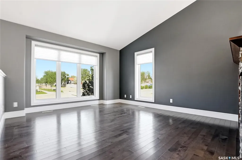 326 Horlick Crescent Saskatoon SK S7N 4R5