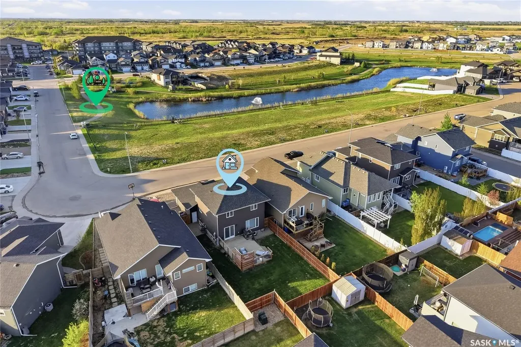 323 Cowan Crescent Martensville SK S0K 2T1