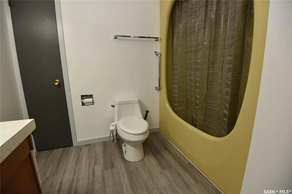 409 Nipawin Road E Nipawin SK S0E 1E0