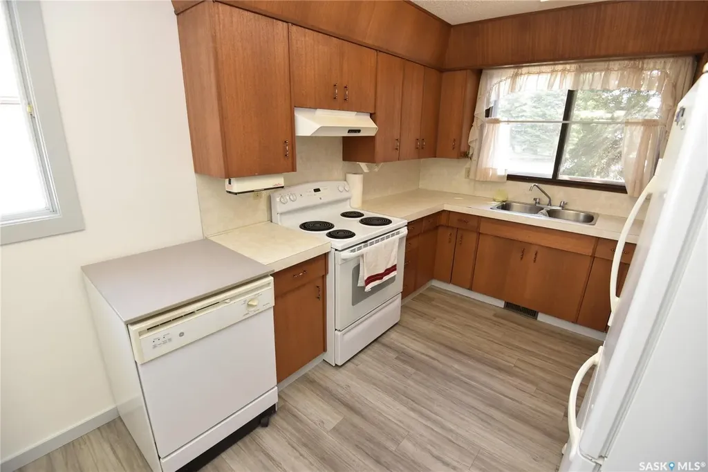 409 Nipawin Road E Nipawin SK S0E 1E0