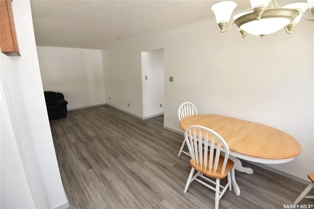 409 Nipawin Road E Nipawin SK S0E 1E0