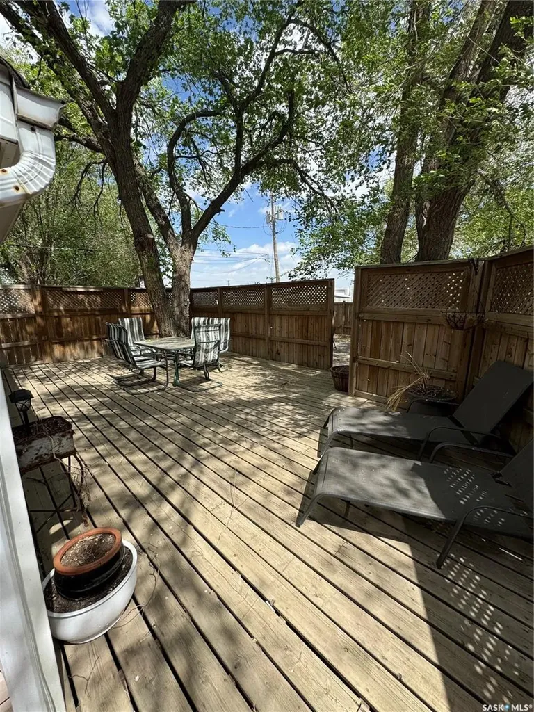 237 Perkins Street Estevan SK S4A 0C3