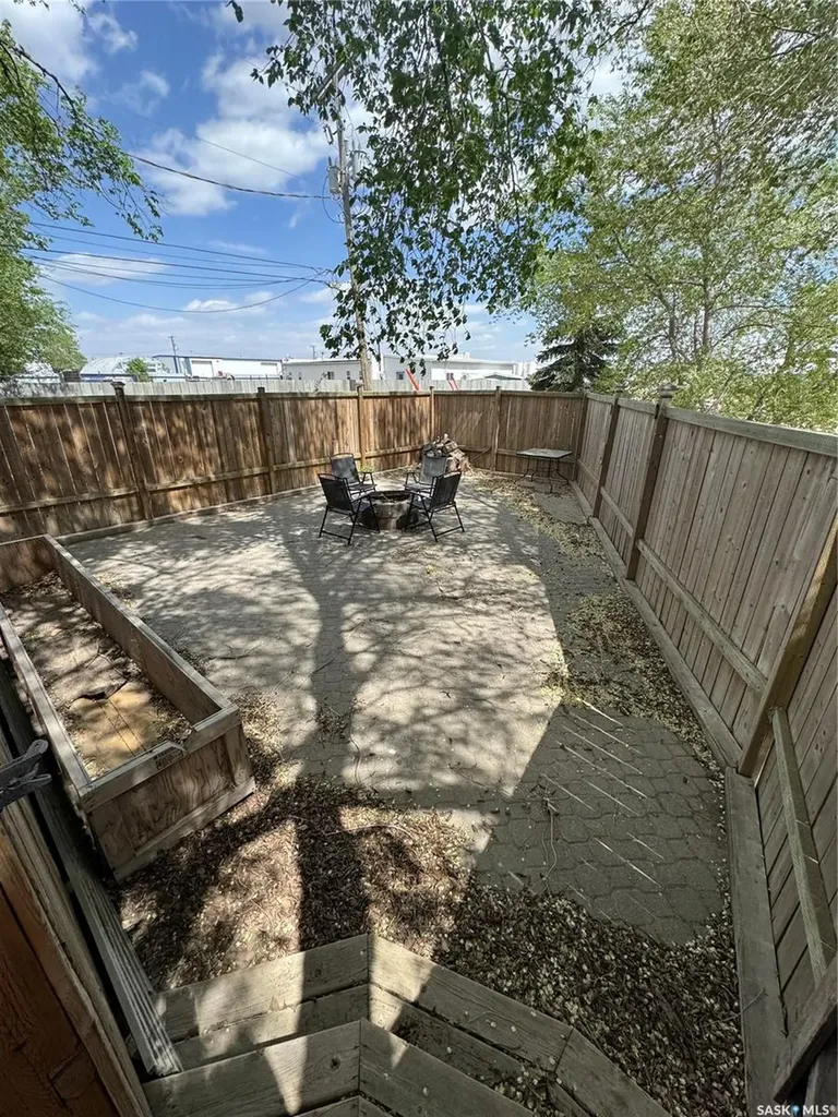237 Perkins Street Estevan SK S4A 0C3