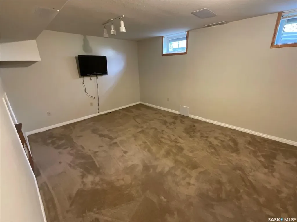 207 7th Street S Wakaw SK S0K 4P0