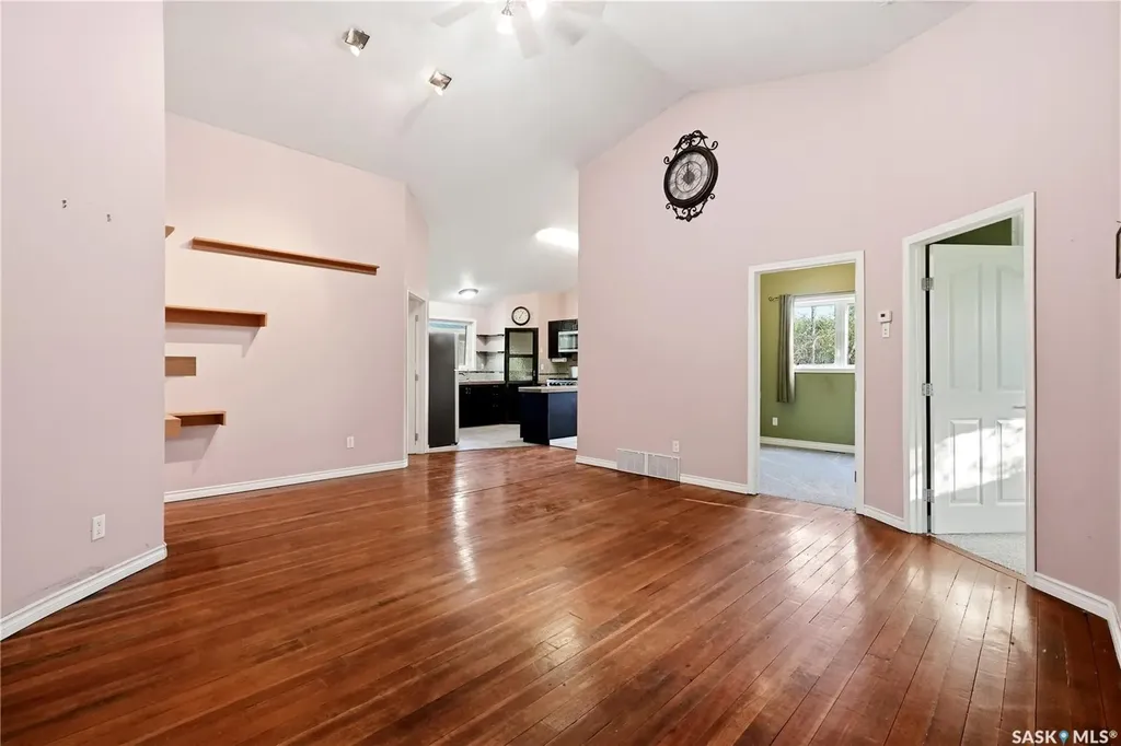 242 Woodlawn Avenue Katepwa Beach SK S0G 2Y0
