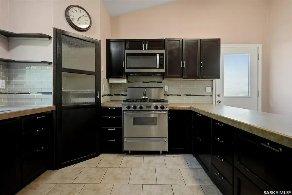 242 Woodlawn Avenue Katepwa Beach SK S0G 2Y0