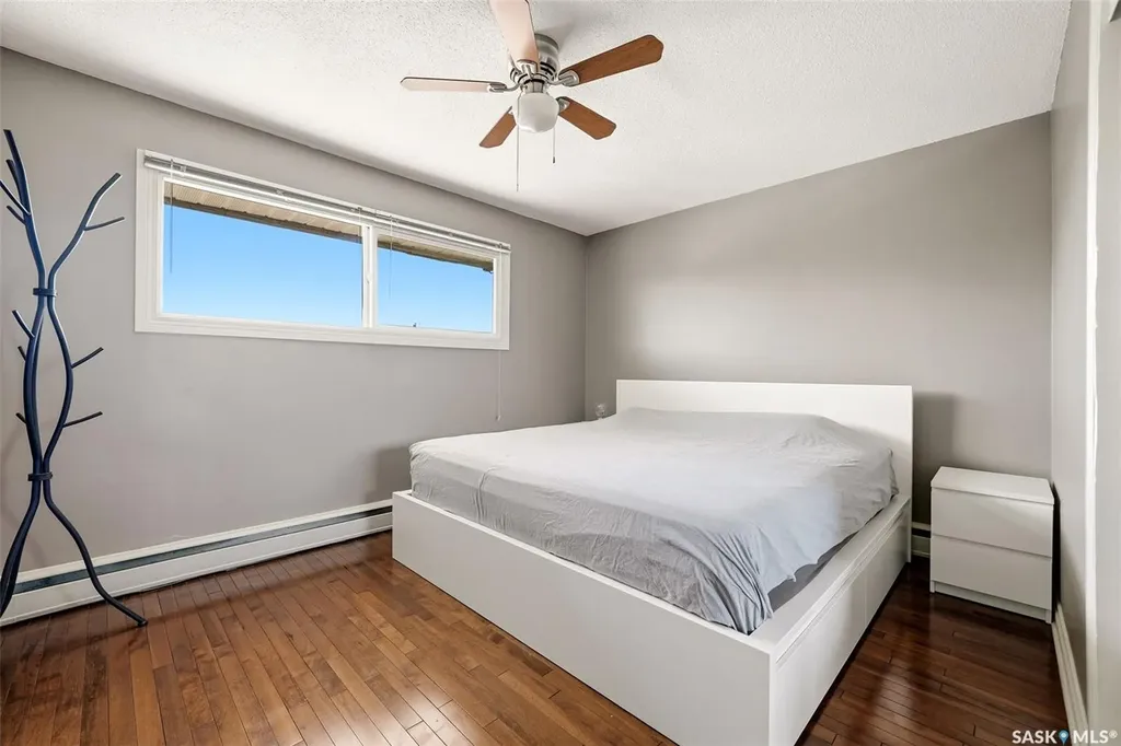 1811 8th Avenue N Regina SK S4R 0G5