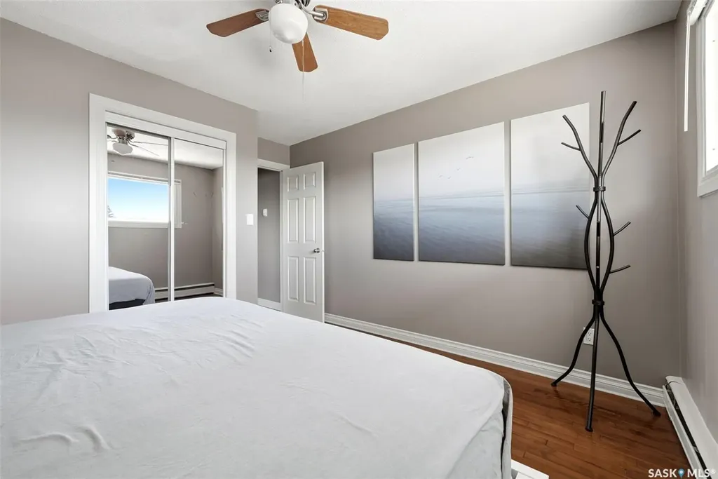 1811 8th Avenue N Regina SK S4R 0G5
