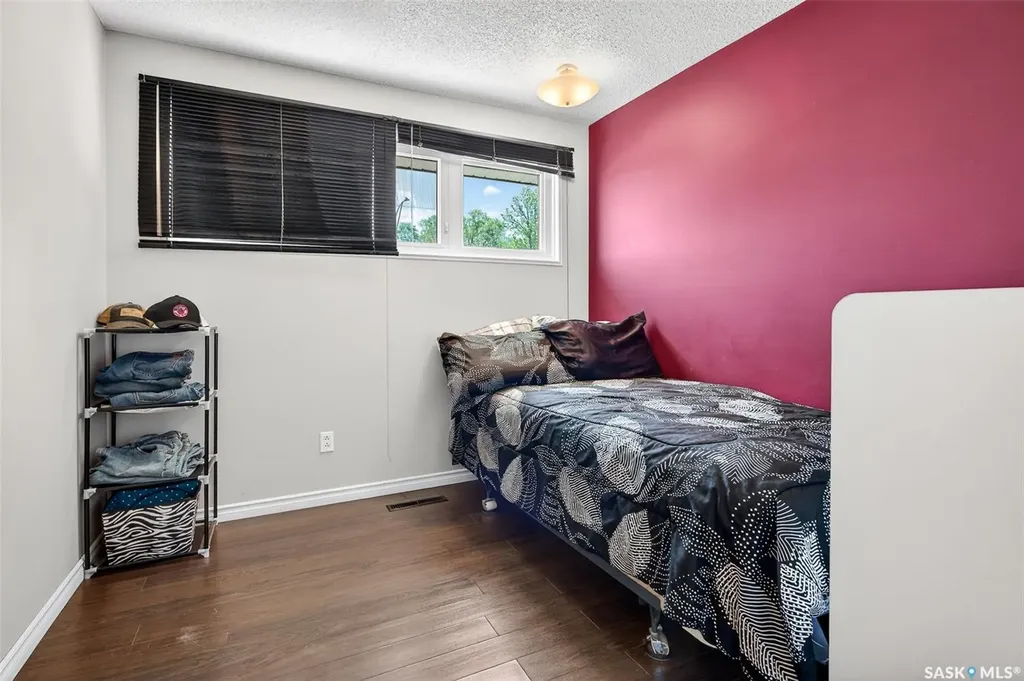 1050 Simcoe Street Moose Jaw SK S6H 3J2