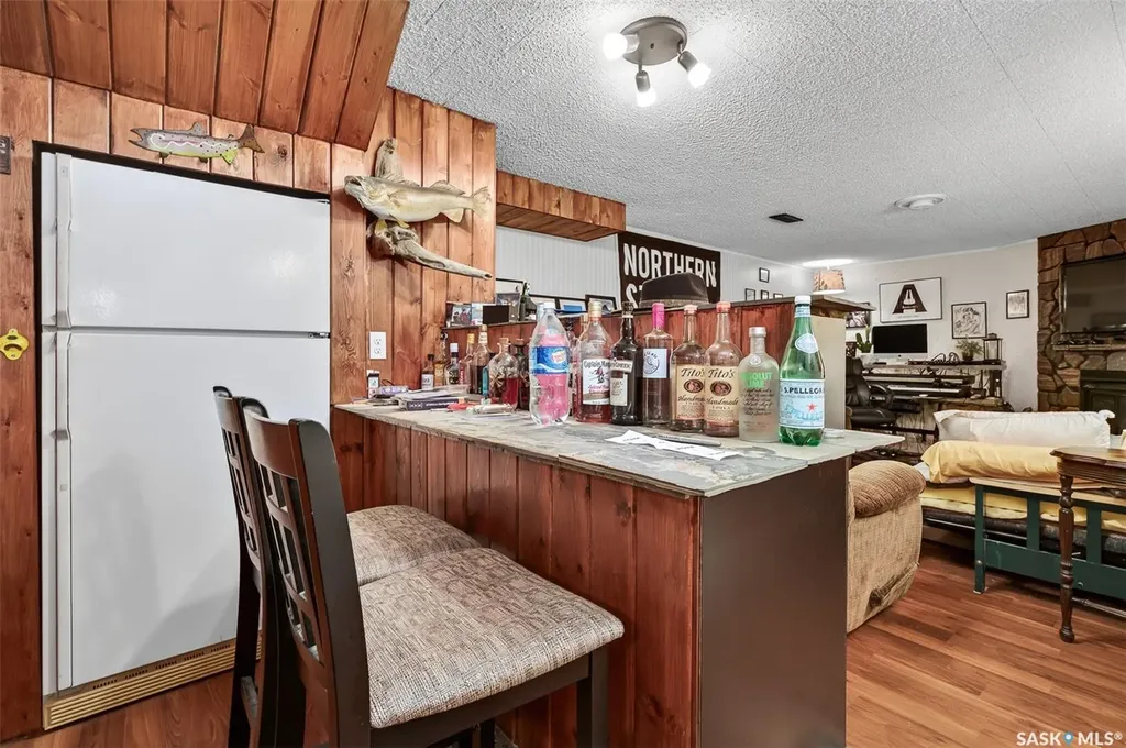 1050 Simcoe Street Moose Jaw SK S6H 3J2