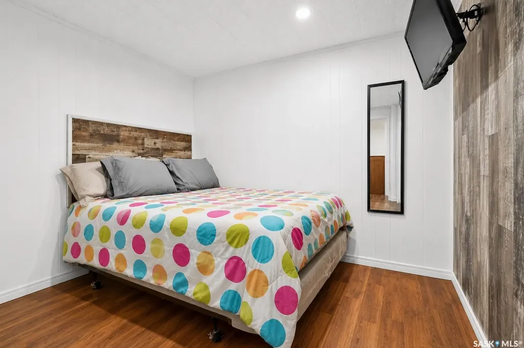 1050 Simcoe Street Moose Jaw SK S6H 3J2