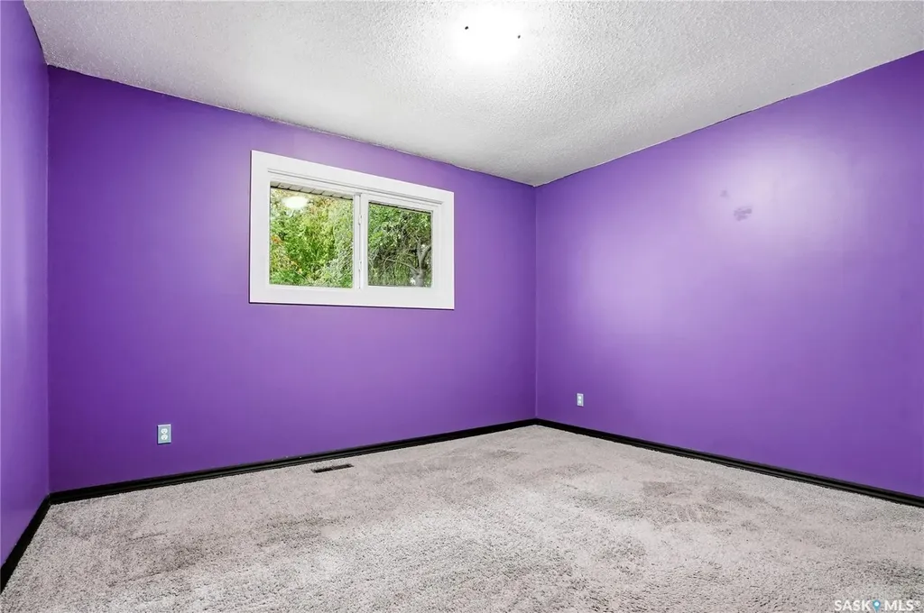 424 Dalhousie Crescent Saskatoon SK S7H 3S4