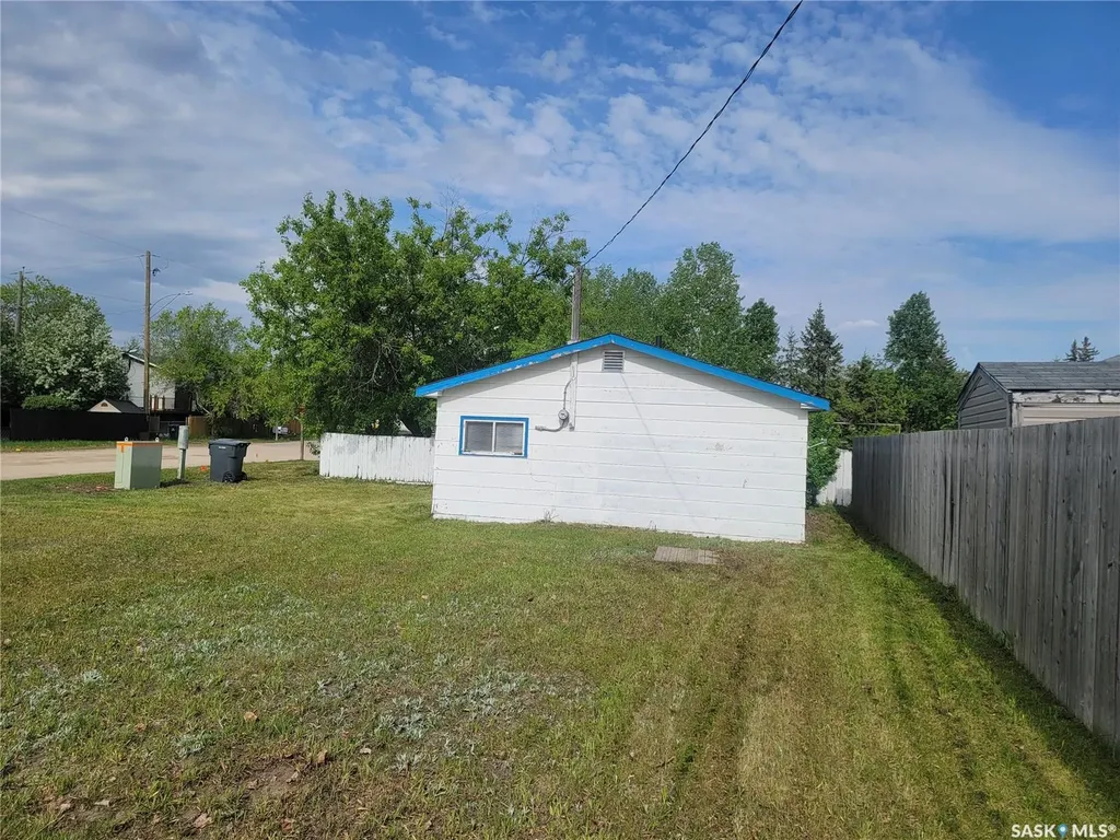 1010 Sylvan Street Cochin SK S0M 0L0