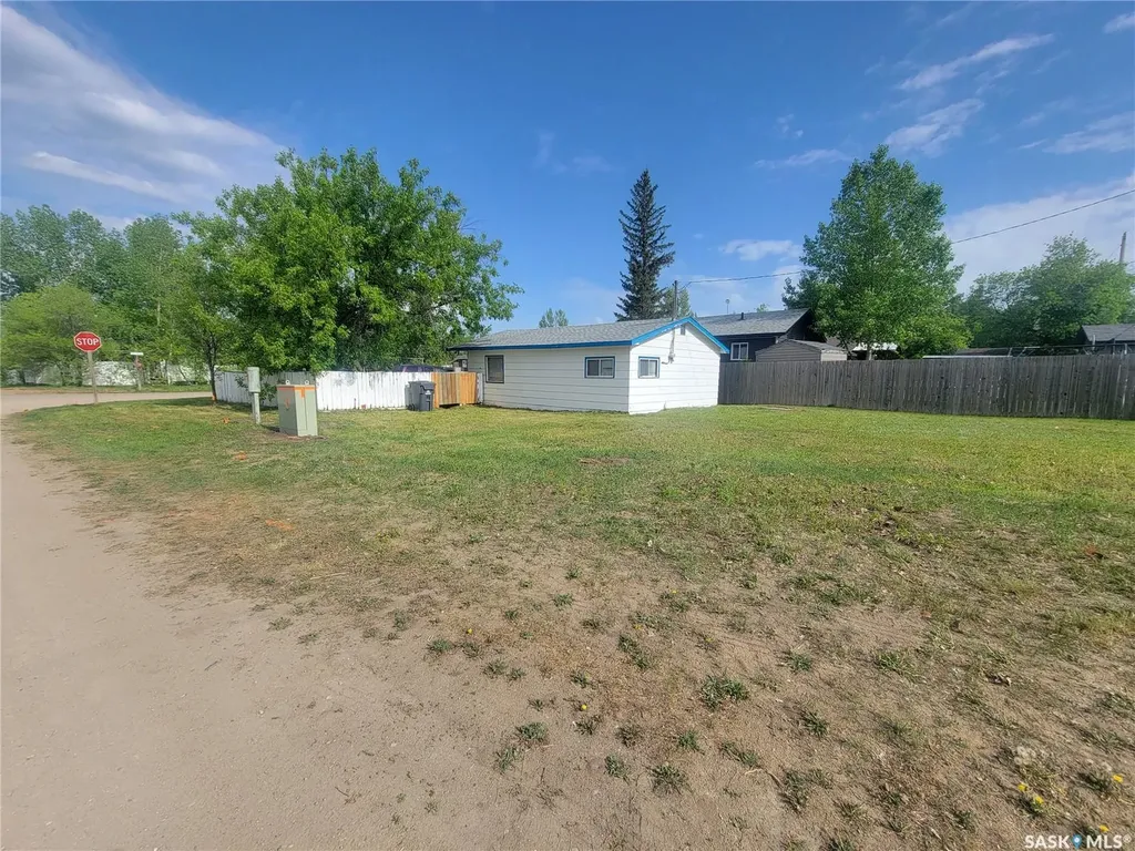 1010 Sylvan Street Cochin SK S0M 0L0