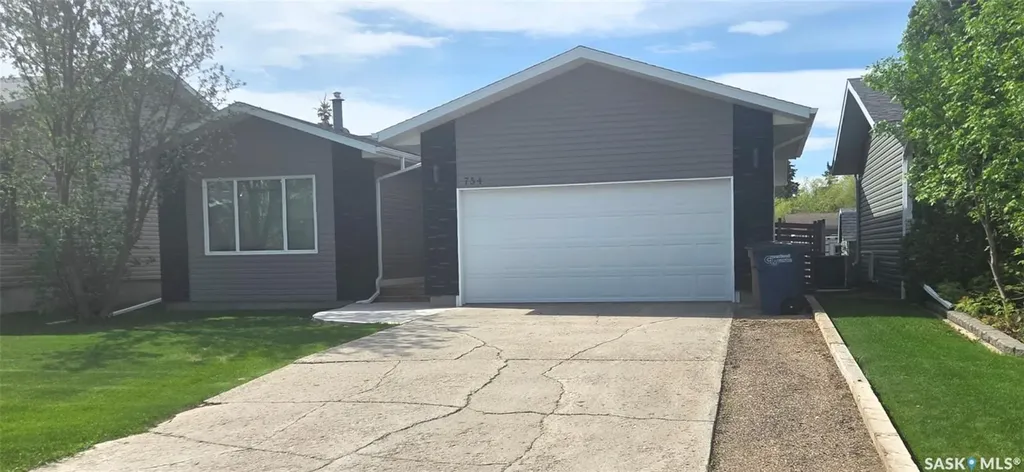 754 Golburn Crescent Tisdale SK S0E 1T0