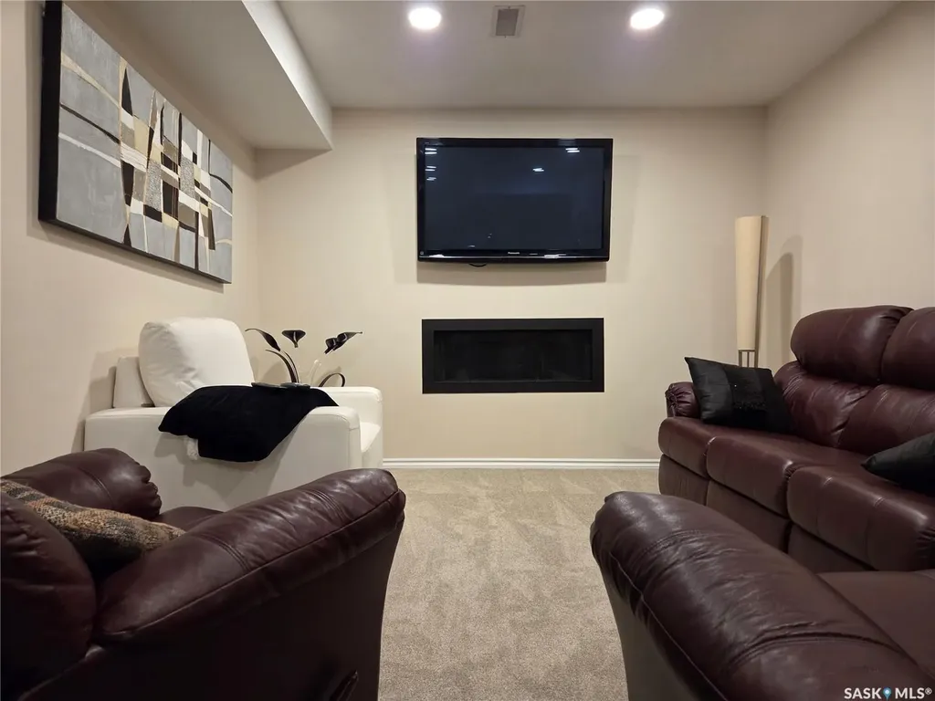 754 Golburn Crescent Tisdale SK S0E 1T0