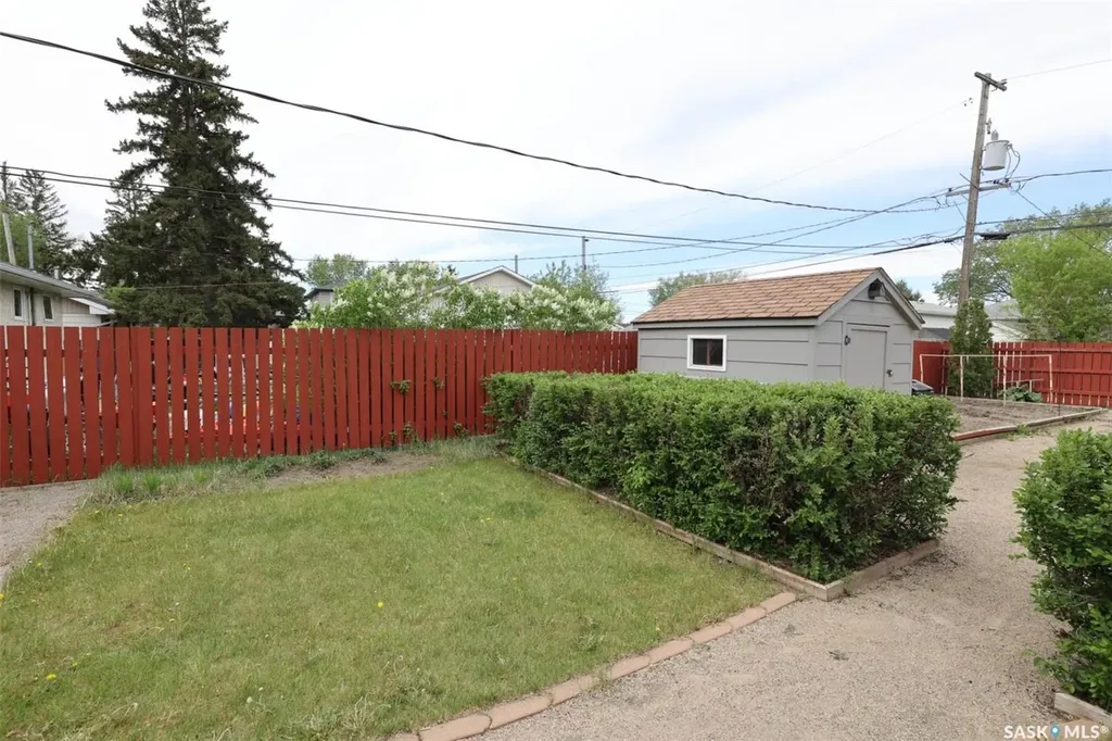 1834 Bond Street Regina SK S4N 1X9