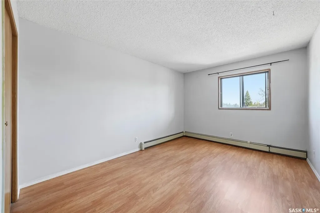 345 Kingsmere Boulevard Saskatoon SK S7J 4J6