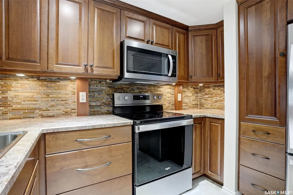 2231 Mcintyre Street Regina SK S4P 2S1
