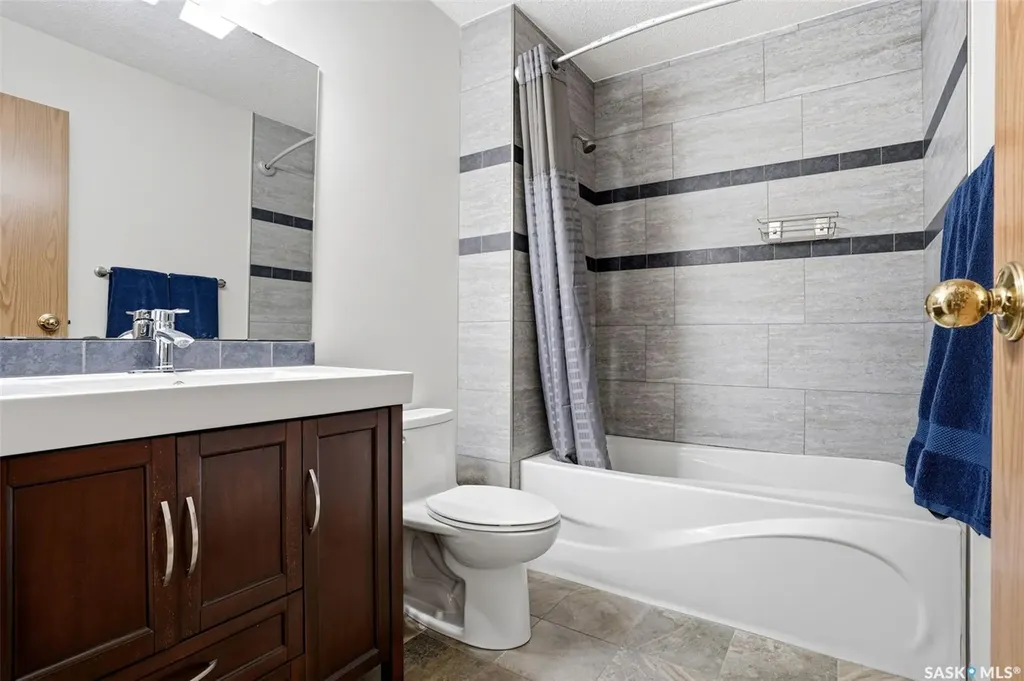 2231 Mcintyre Street Regina SK S4P 2S1