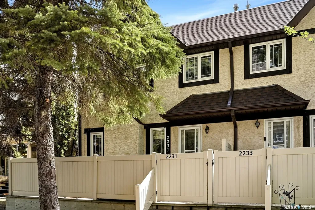 2231 Mcintyre Street Regina SK S4P 2S1
