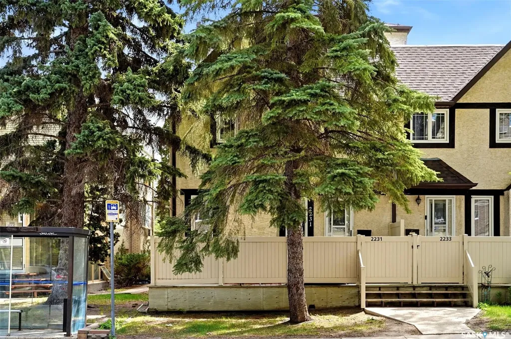 2231 Mcintyre Street Regina SK S4P 2S1