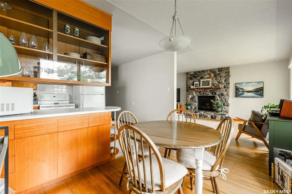 2504 14th Street NE Saskatoon SK S7K 3J8