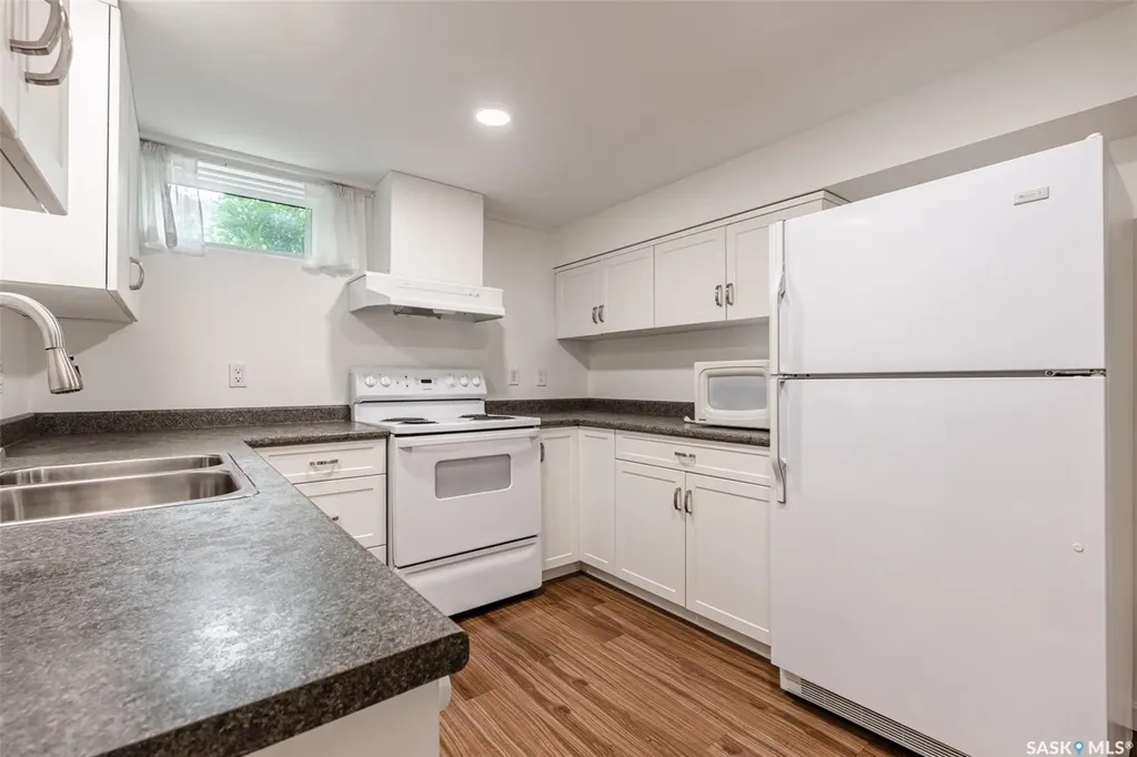 2504 14th Street NE Saskatoon SK S7K 3J8