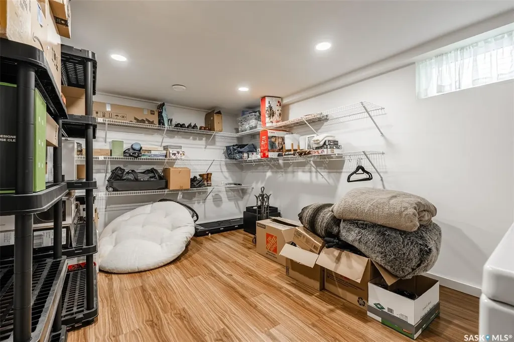 2504 14th Street NE Saskatoon SK S7K 3J8