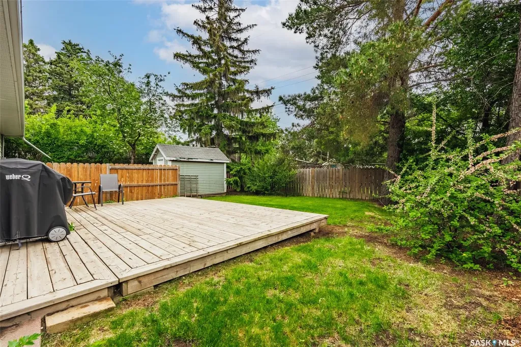 2504 14th Street NE Saskatoon SK S7K 3J8