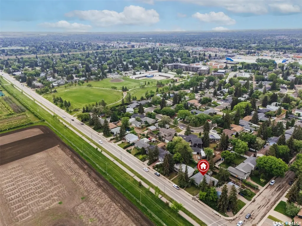 2504 14th Street NE Saskatoon SK S7K 3J8