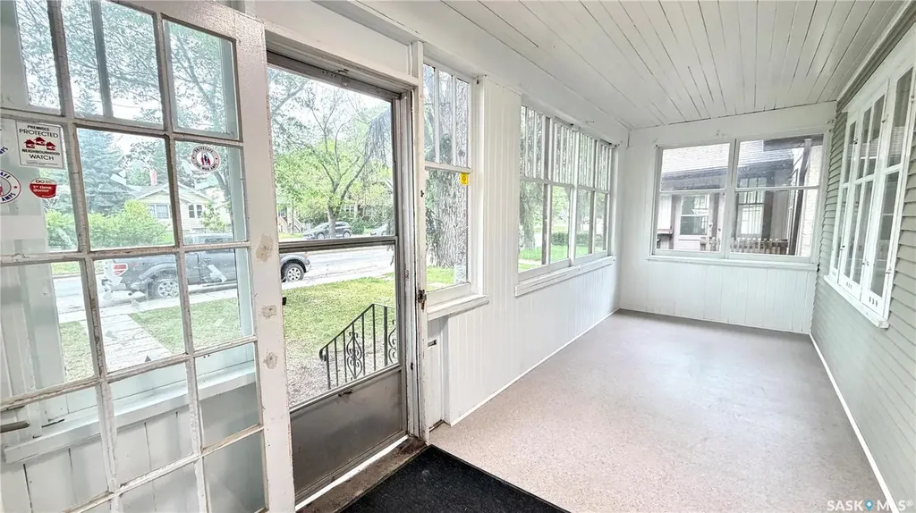 3312 Victoria Avenue Regina SK S4T 1L6
