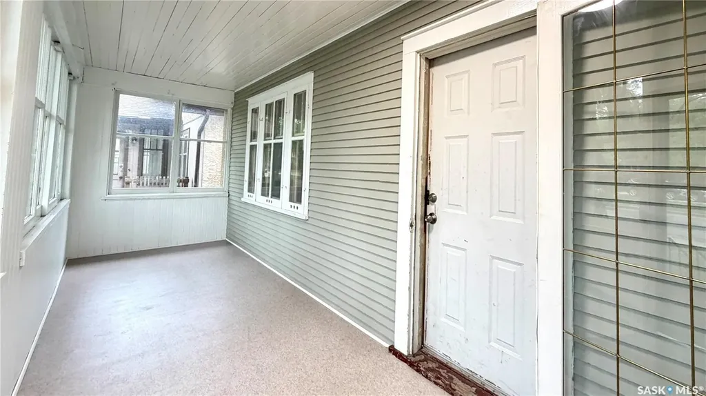 3312 Victoria Avenue Regina SK S4T 1L6