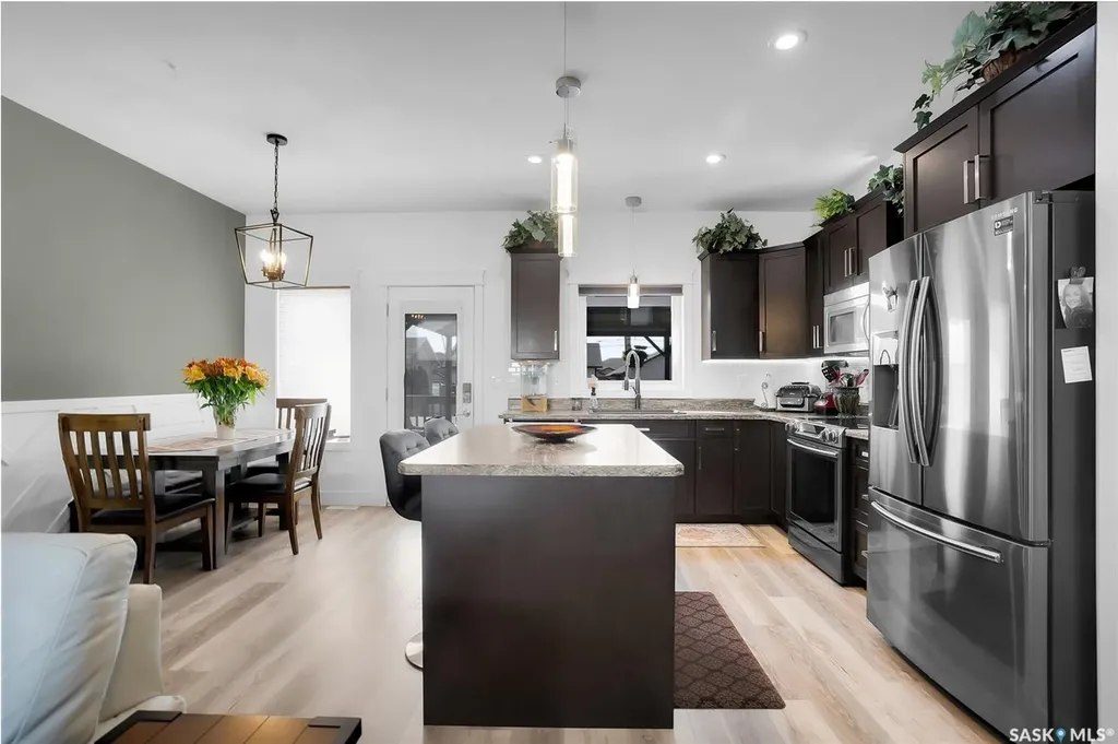 922 Rockhill Lane Martensville SK S0K 0A2