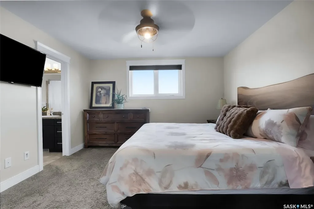 922 Rockhill Lane Martensville SK S0K 0A2