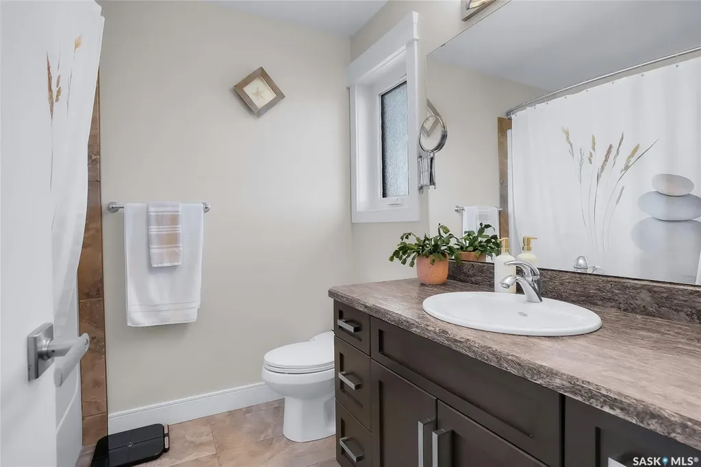 922 Rockhill Lane Martensville SK S0K 0A2
