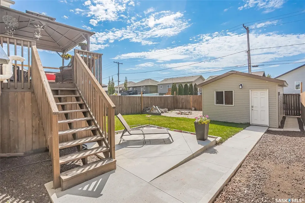 922 Rockhill Lane Martensville SK S0K 0A2