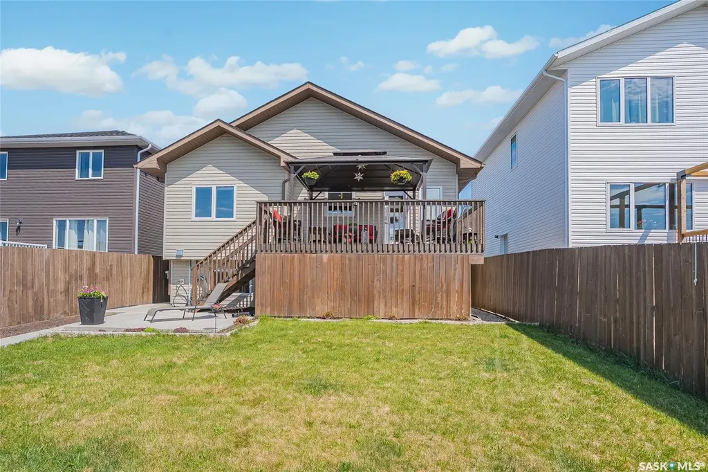 922 Rockhill Lane Martensville SK S0K 0A2