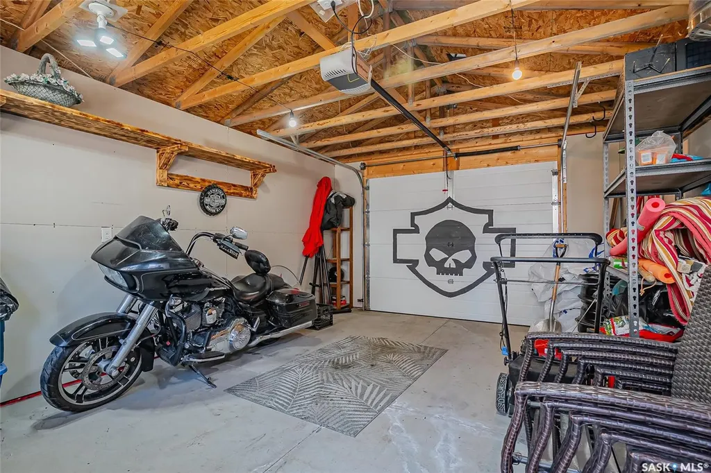 922 Rockhill Lane Martensville SK S0K 0A2