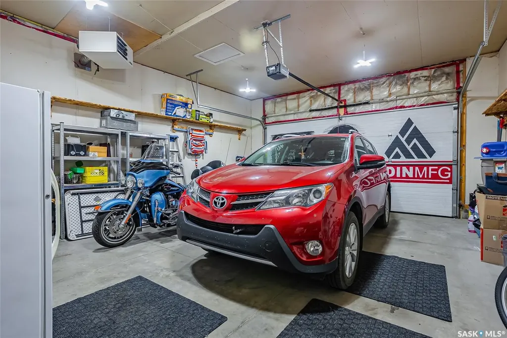922 Rockhill Lane Martensville SK S0K 0A2