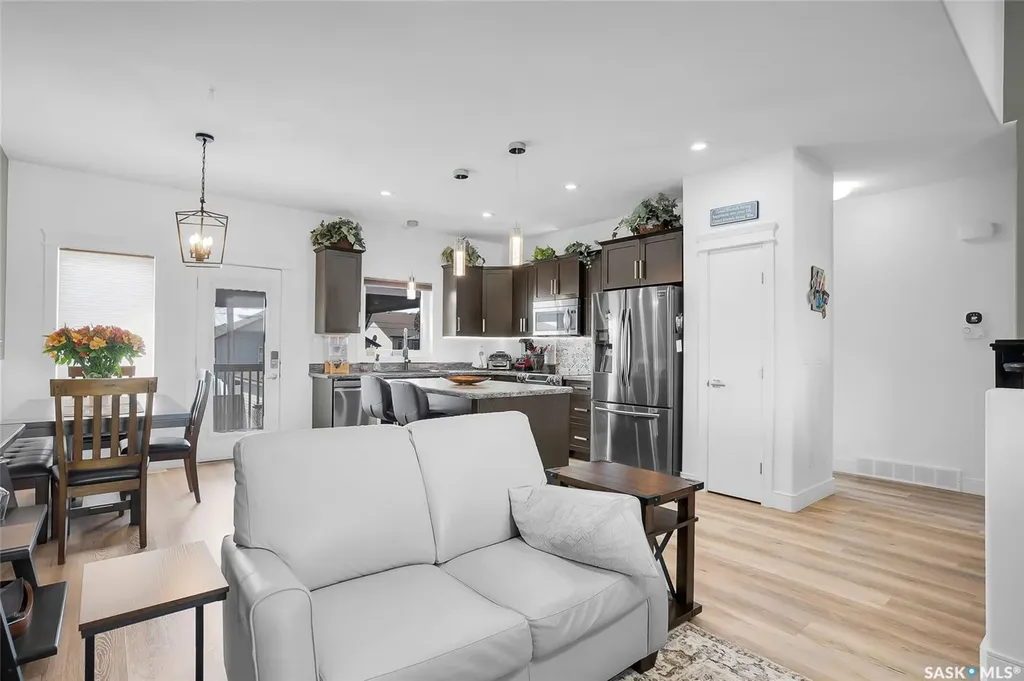 922 Rockhill Lane Martensville SK S0K 0A2