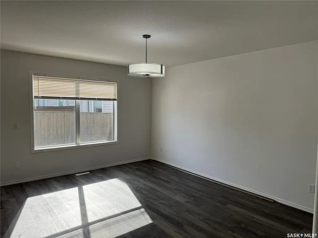 802 K Avenue N Saskatoon SK S7L 2N1