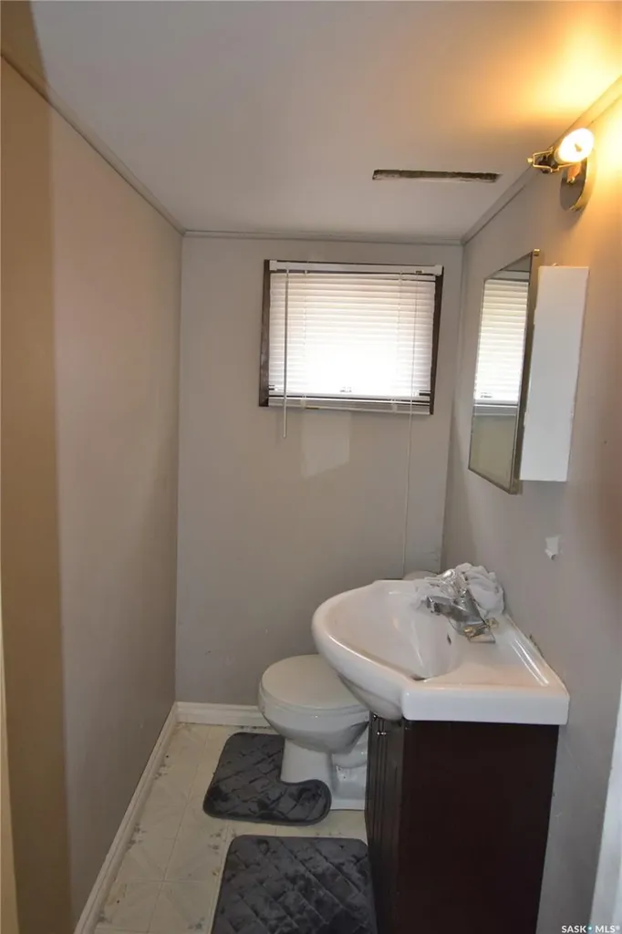 579 25th Street E Prince Albert SK S6V 1T4