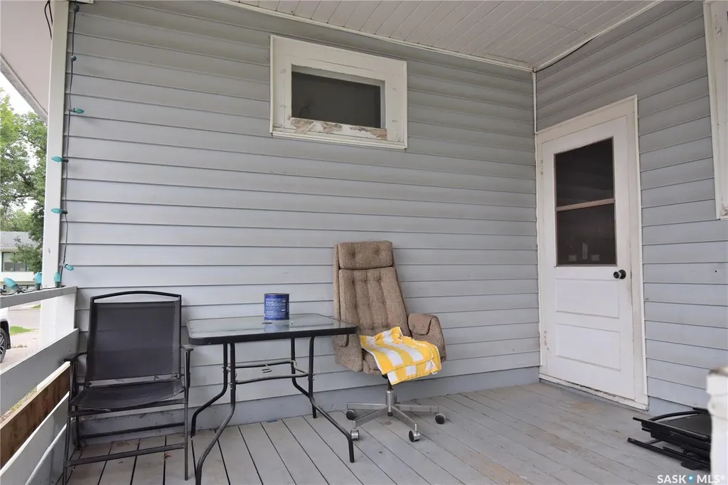 579 25th Street E Prince Albert SK S6V 1T4