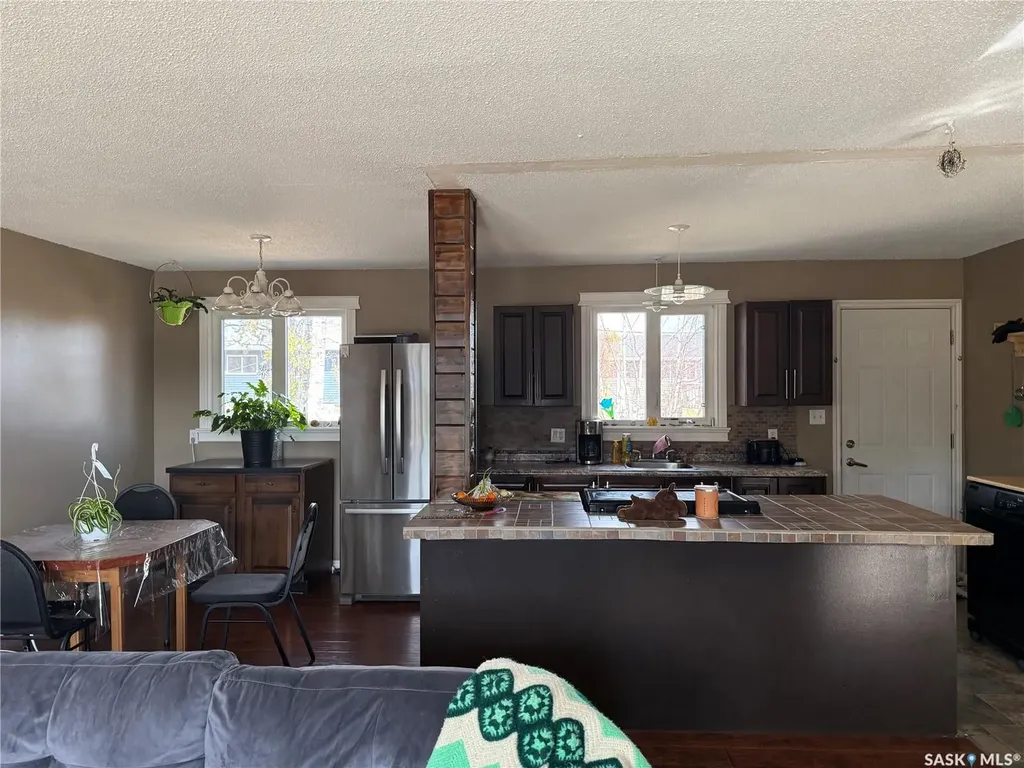 503 Cook Crescent La Ronge SK S0J 1L0