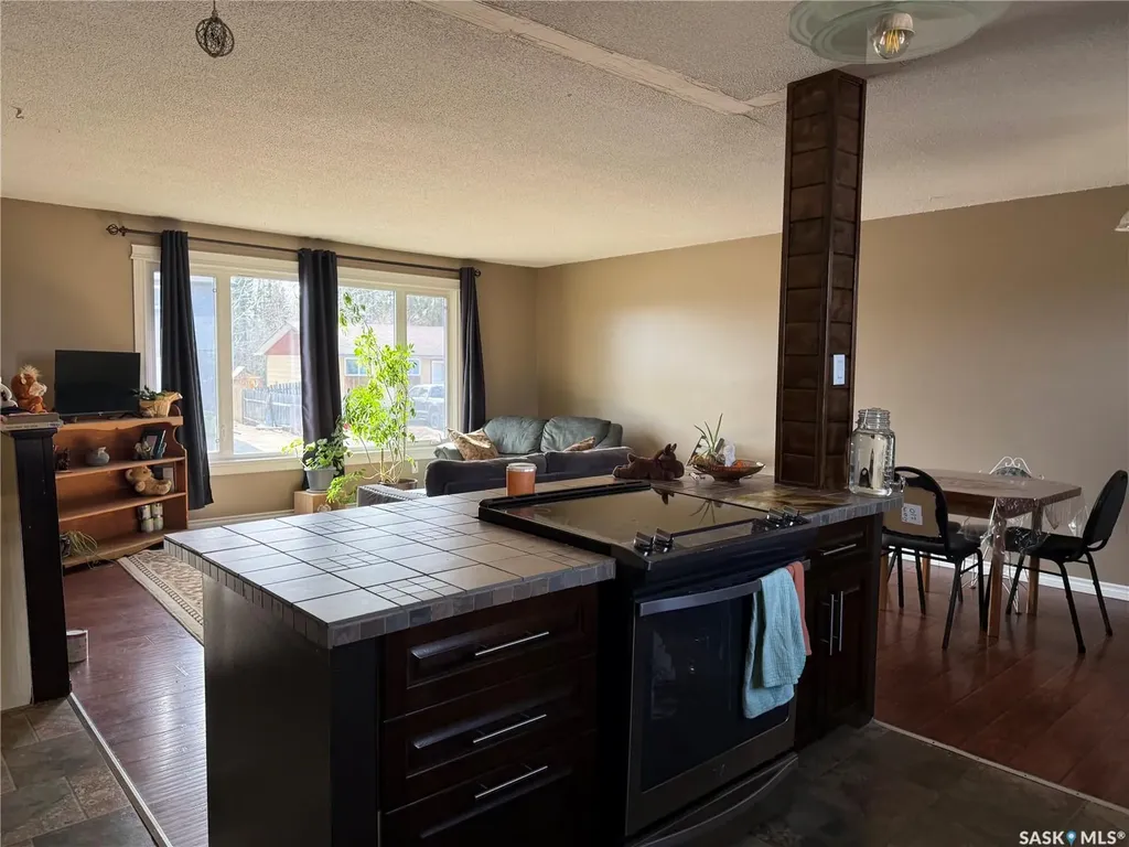 503 Cook Crescent La Ronge SK S0J 1L0